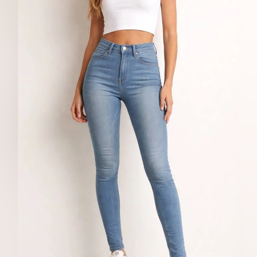 *ABERCROMBIE & FITCH* Light Blue High Rise Super Skinny Jeans Size 25 / 0R - Picture 1 of 9